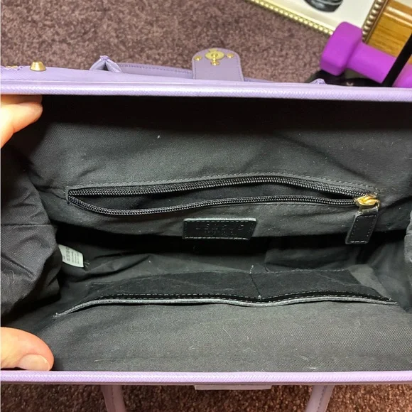 Versace Purple Versus Gold Studded Handbag w Detachable Strap Authenticated - Picture 7 of 10